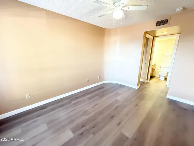 $1,195 | 3601 West Tierra Buena Lane, Unit 237, Phoenix, AZ 85053