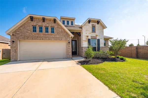 $420,000 | 7802 Bellwick Court, Pasadena, TX 77505