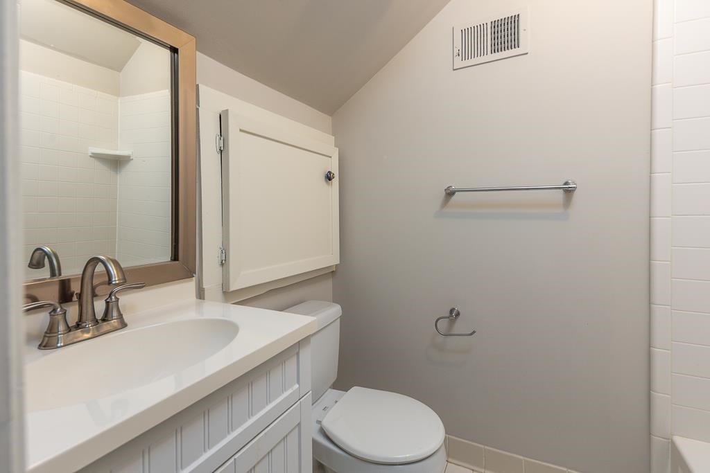 500 Colonial Road Memphis, TN 38117 - Photo 32 of 35