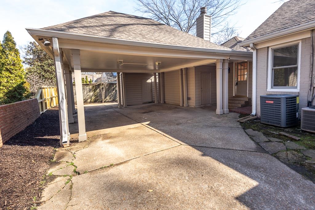 500 Colonial Road Memphis, TN 38117 - Photo 33 of 35 a view of a house with entrance door and stairs