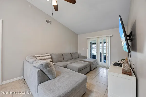 $1,650 | 1666 Owl Lane, Melbourne, FL 32935