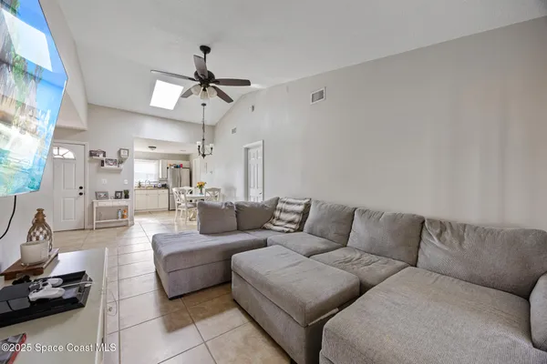 $1,650 | 1666 Owl Lane, Melbourne, FL 32935