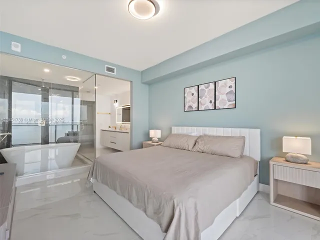 $1,849,000 | 700 Northeast 24th Street, Unit 606, Miami, FL 33137