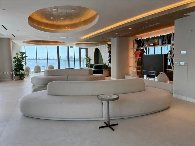 $1,849,000 | 700 Northeast 24th Street, Unit 606, Miami, FL 33137