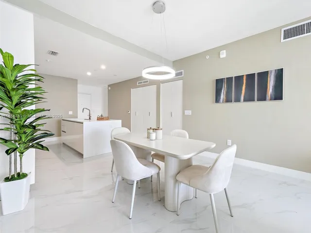 $1,849,000 | 700 Northeast 24th Street, Unit 606, Miami, FL 33137