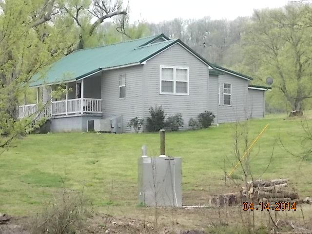 151 Pierce Road Pulaski, TN 38478 - Photo 2 of 20 Gallery Image 2