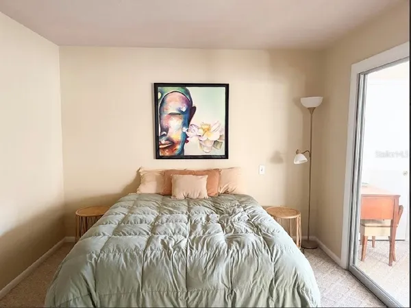 $2,000 | 305 Southeast 10th Avenue, Ocala, FL 34471