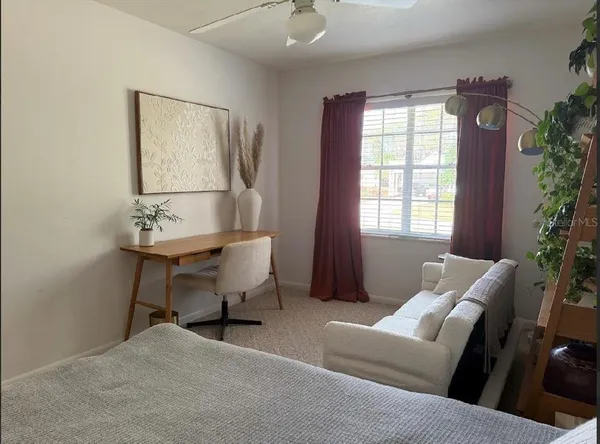 $2,000 | 305 Southeast 10th Avenue, Ocala, FL 34471