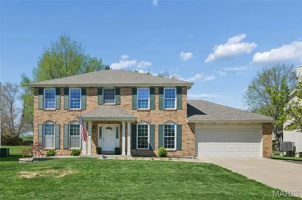 $450,000 | 2947 Diekamp Farm Trail, St. Charles, MO 63303