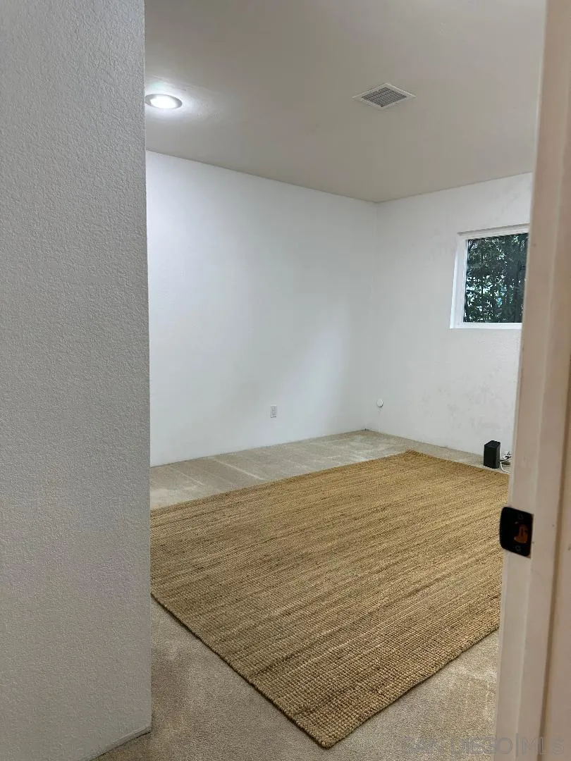 2120 Lakeview Road Vista, CA 92084 - Photo 41 of 58 Gallery Image 41