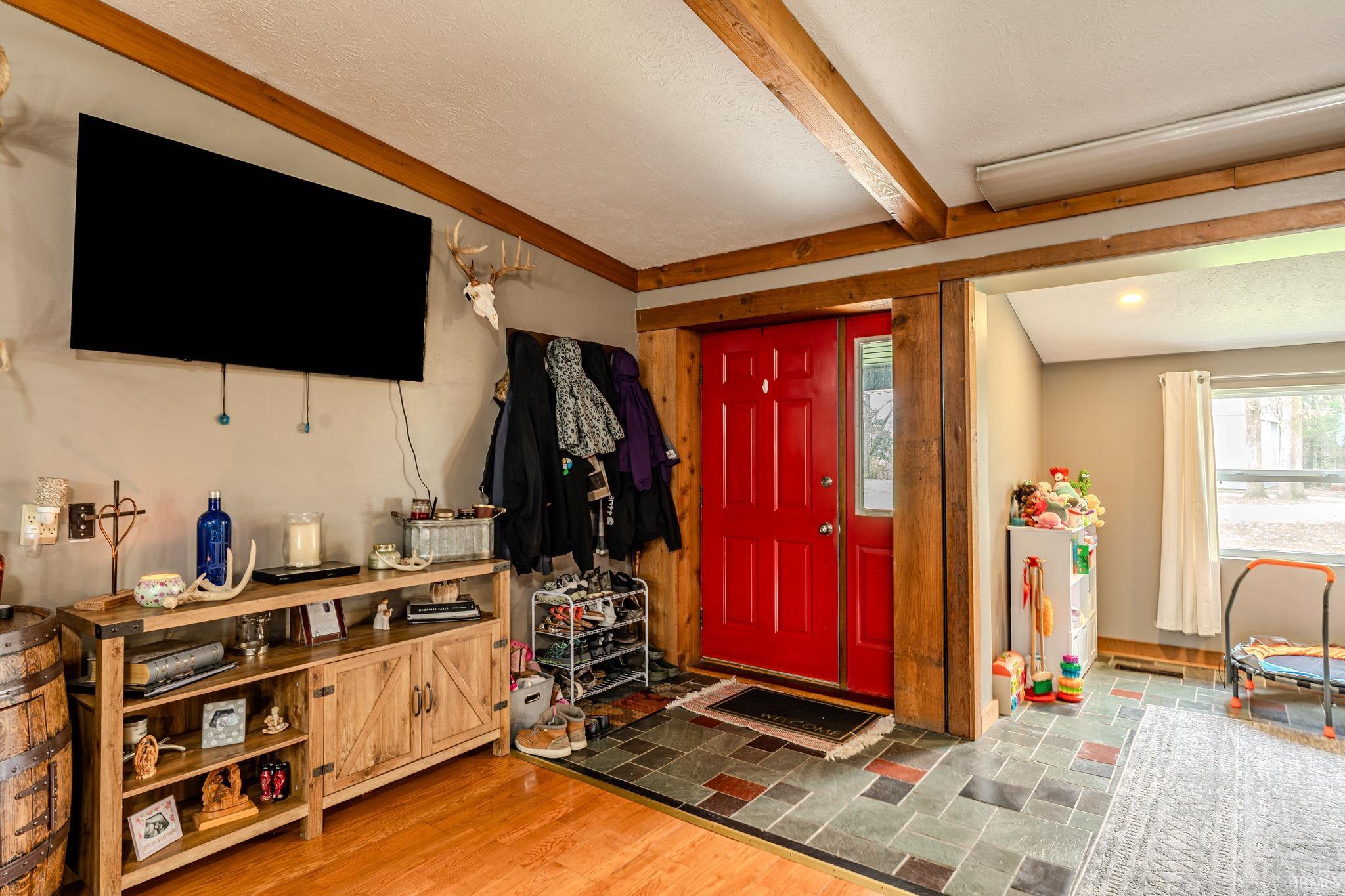 11612 South Springboro Road Brookston, IN 47923 - Photo 10 of 32 Gallery Image 10
