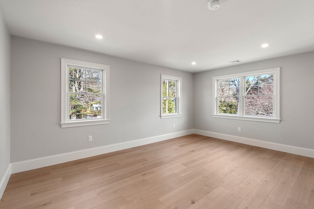 183 Conant Road Weston, MA 02493 - Photo 13 of 22