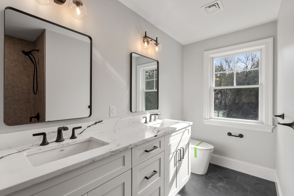 183 Conant Road Weston, MA 02493 - Photo 14 of 22