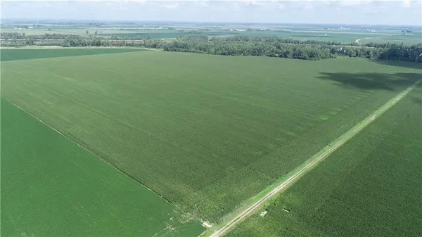 $3,513,120 | 1 North Of Cranberry Bend Road, Malta Bend, MO 65339