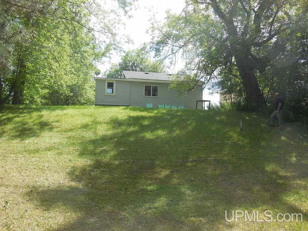 684 West Co Road Amberg, WI 54102 - Photo 22 of 25