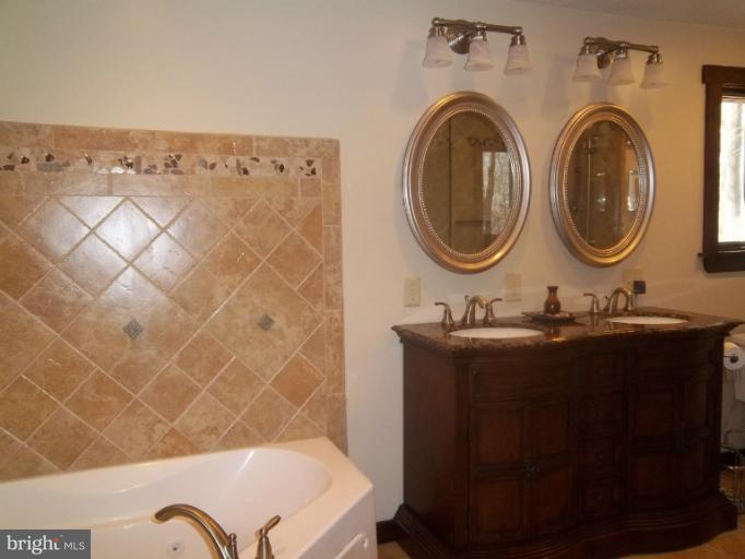 1928 Colora Road Colora, MD 21917 - Photo 12 of 27 Bath (Master)