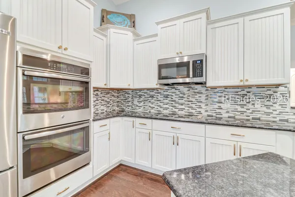 $1,160,000 | 12 Dove Tree Lane, Bluffton, SC 29910