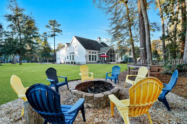 $1,160,000 | 12 Dove Tree Lane, Bluffton, SC 29910