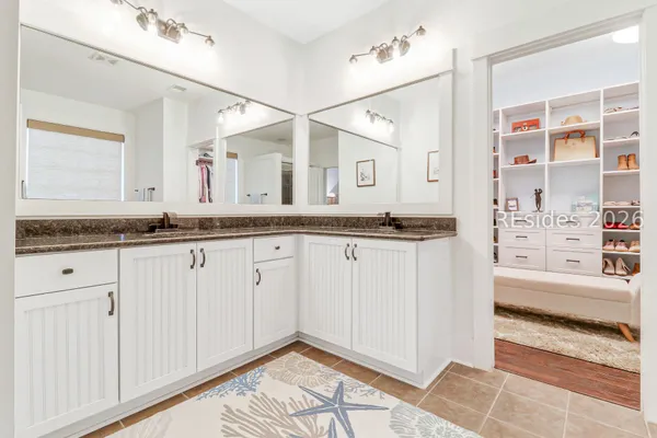 $1,160,000 | 12 Dove Tree Lane, Bluffton, SC 29910