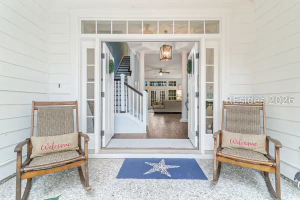 $1,160,000 | 12 Dove Tree Lane, Bluffton, SC 29910