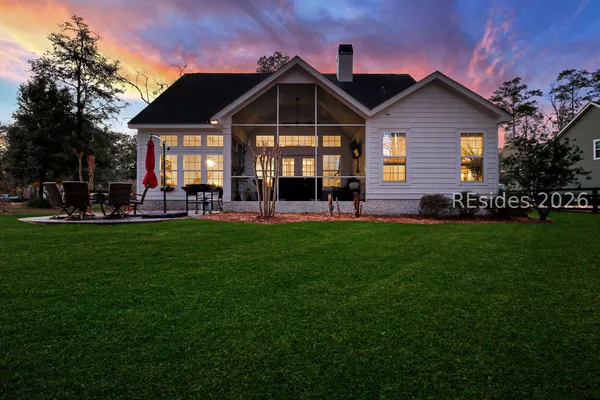 $1,160,000 | 12 Dove Tree Lane, Bluffton, SC 29910