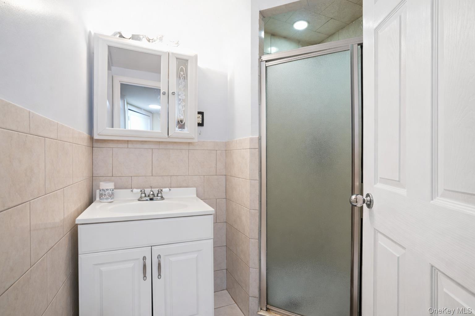 59-11 Fresh Pond Road Queens, NY 11378 - Photo 15 of 17