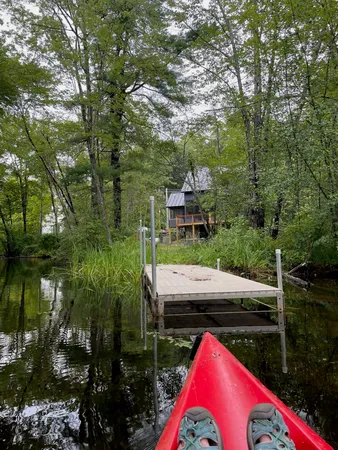 $1,095,000 | 86 Gov Wentworth Highway, Mirror Lake, NH 03853