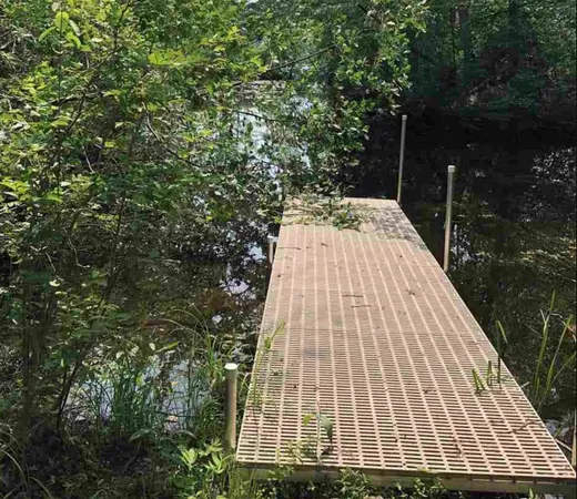 $1,095,000 | 86 Gov Wentworth Highway, Mirror Lake, NH 03853