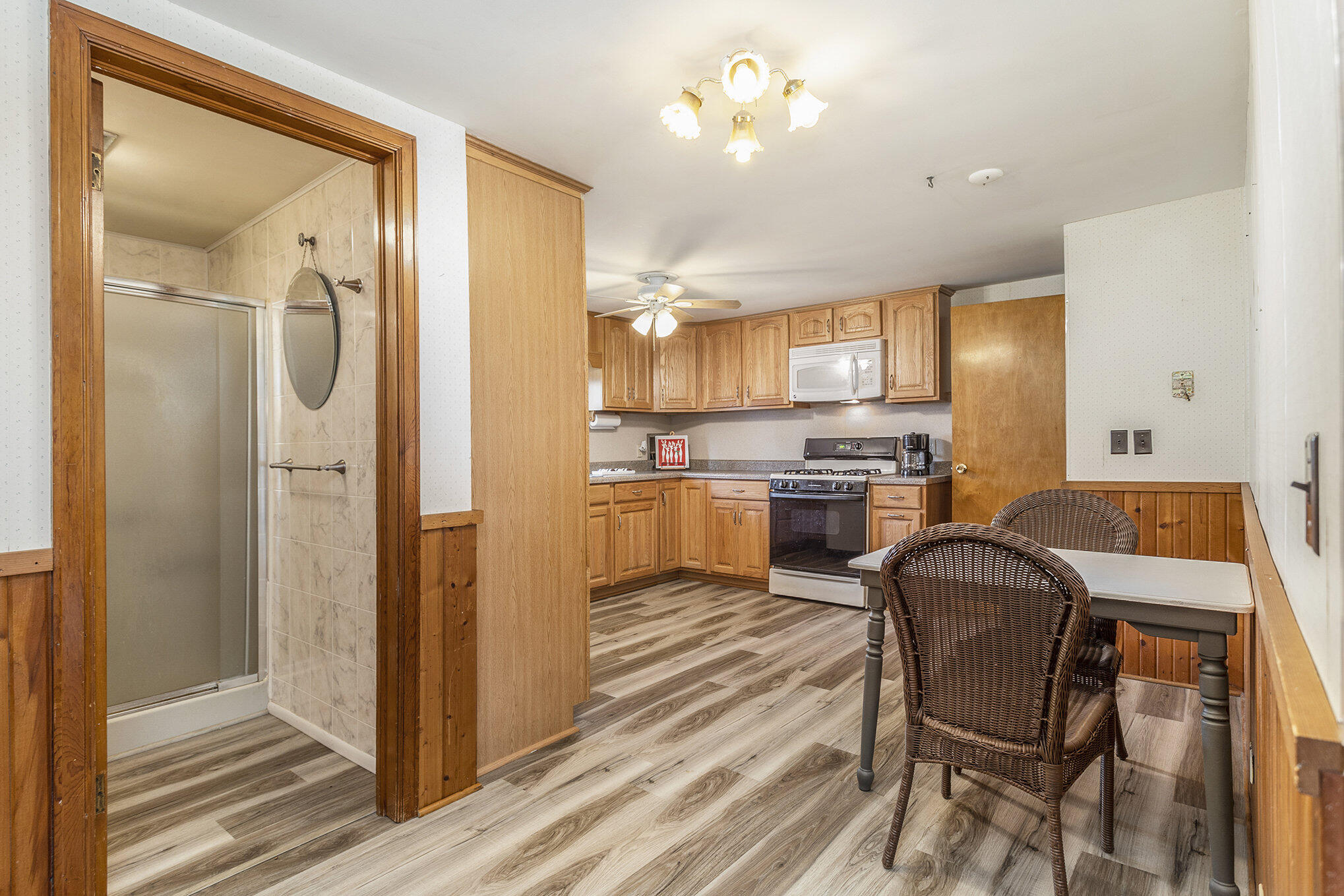 140 Lyter Road Bronson, MI 49028 - Photo 8 of 18 008_140_lyter_rd_bronson_mi_49028-14