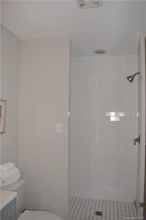 3213 Mountainbrook Road Charlotte, NC 28210 - Photo 20 of 30 Gallery Image 20