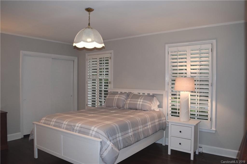 3213 Mountainbrook Road Charlotte, NC 28210 - Photo 21 of 30 Gallery Image 21