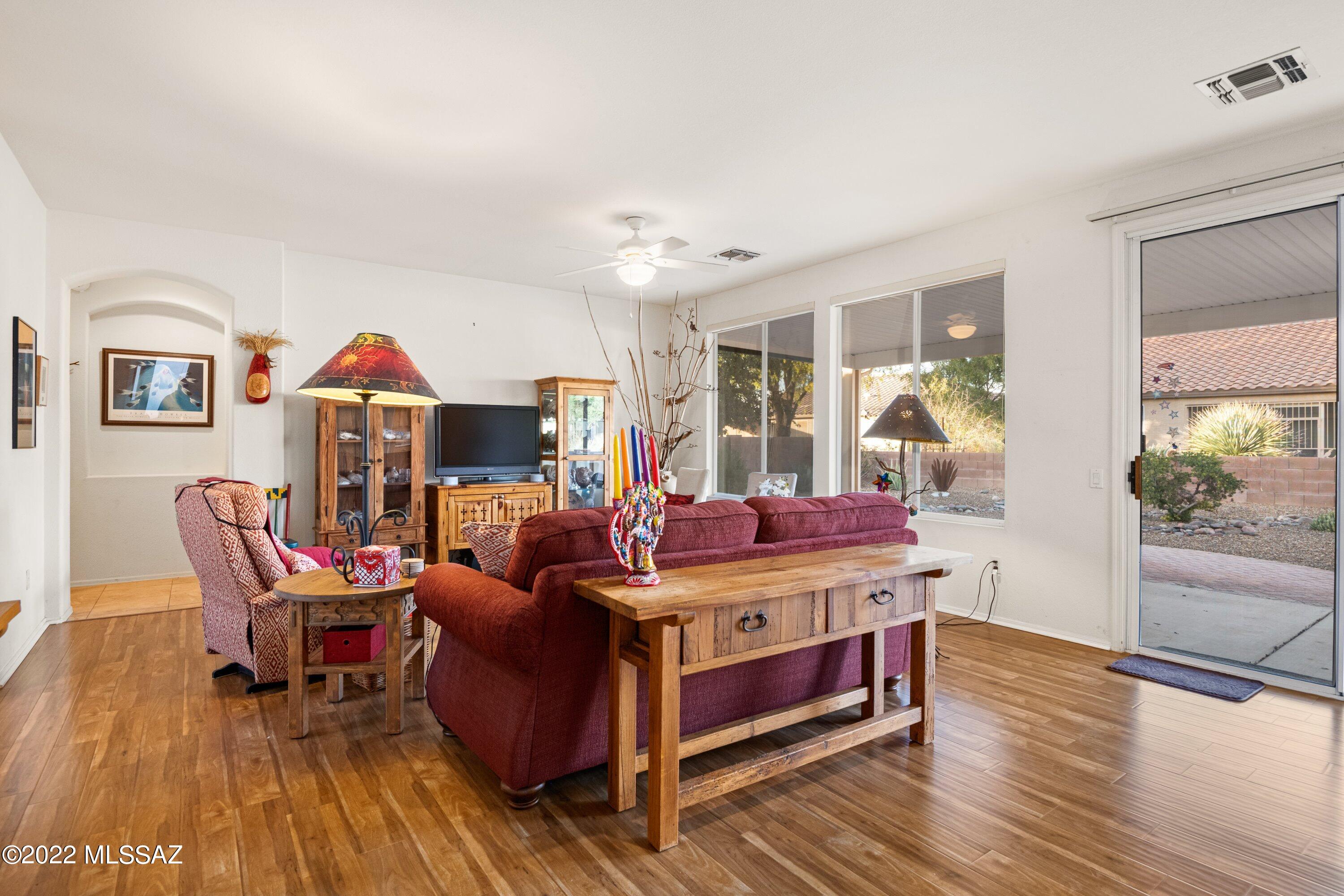 7654 Candle Creek Road Tucson, AZ 85743 - Photo 5 of 39