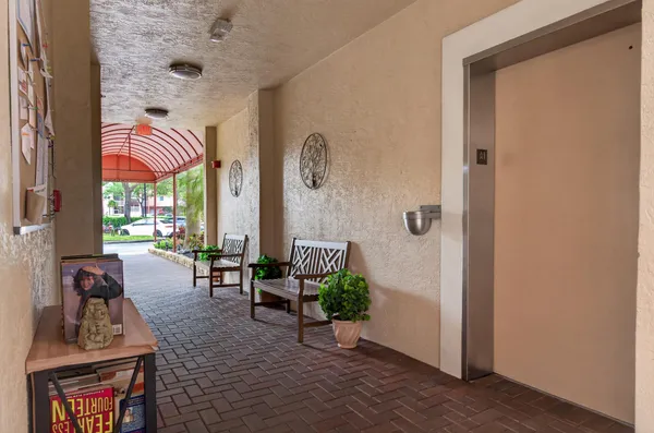 $204,000 | 7775 Yardley Drive, Unit 314, Tamarac, FL 33321