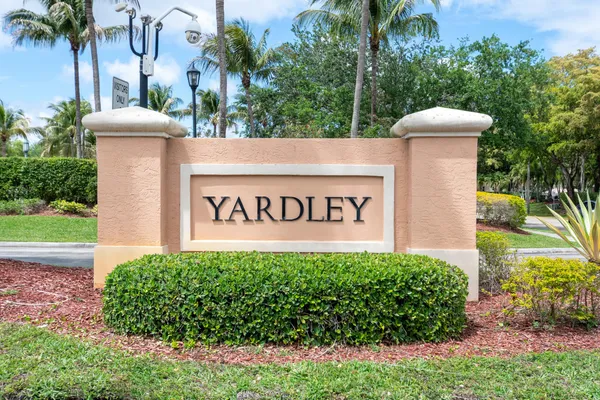 $204,000 | 7775 Yardley Drive, Unit 314, Tamarac, FL 33321