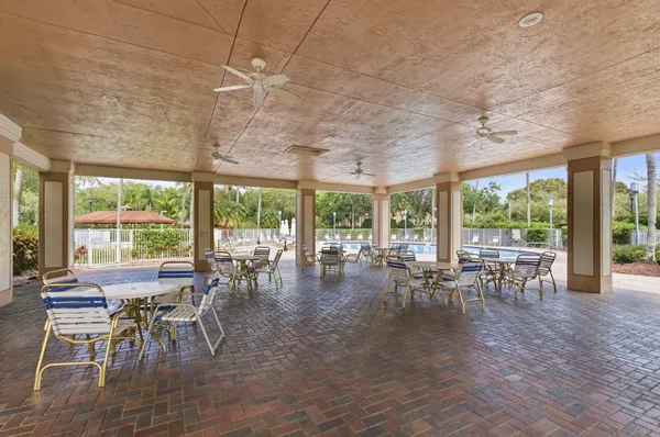 $204,000 | 7775 Yardley Drive, Unit 314, Tamarac, FL 33321