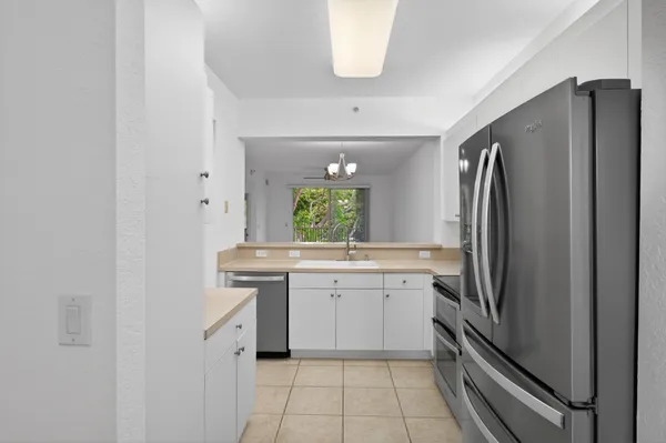 $204,000 | 7775 Yardley Drive, Unit 314, Tamarac, FL 33321