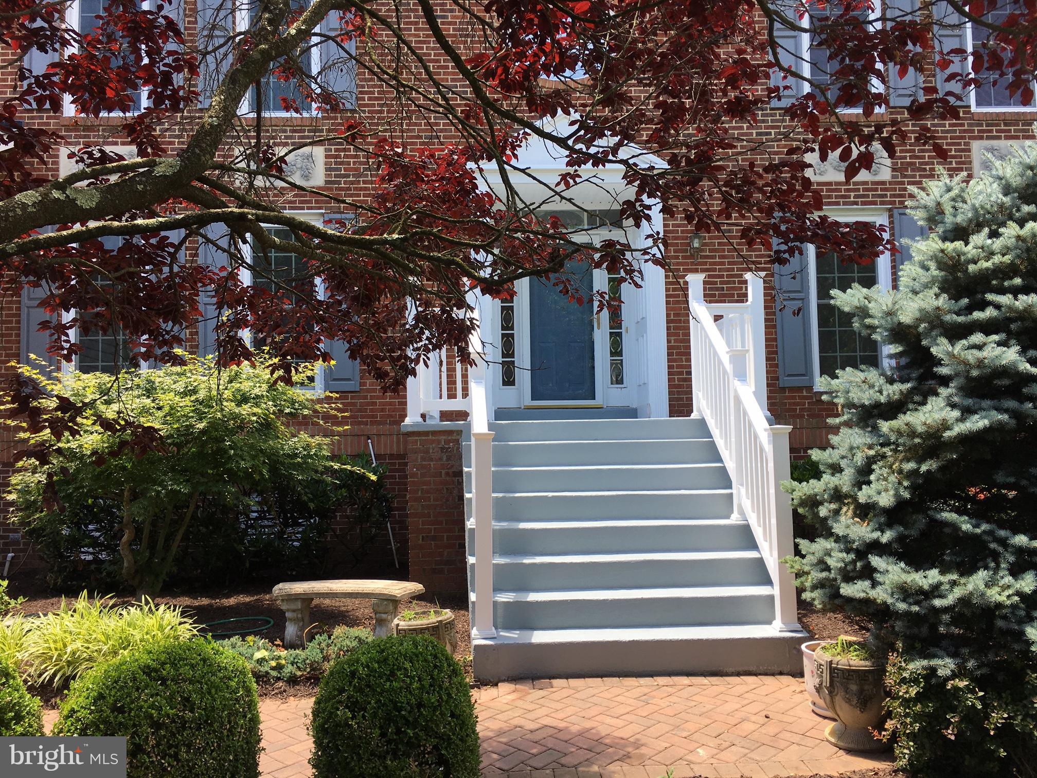 17106 Campbell Farm Road Poolesville, MD 20837 - Photo 29 of 30 a view of fountain in front of house