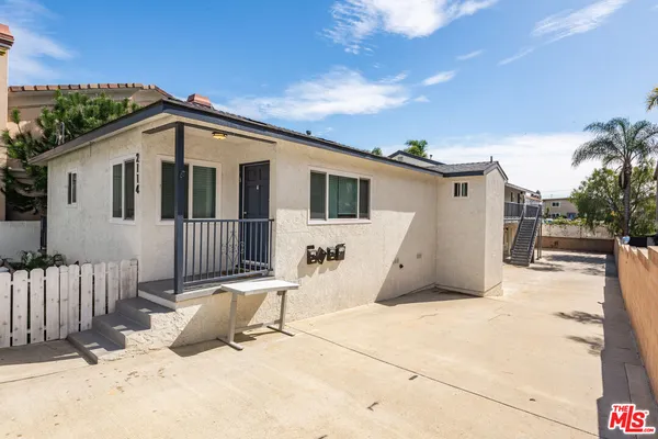 $2,475,000 | 2114 Clark Lane, Redondo Beach, CA 90278
