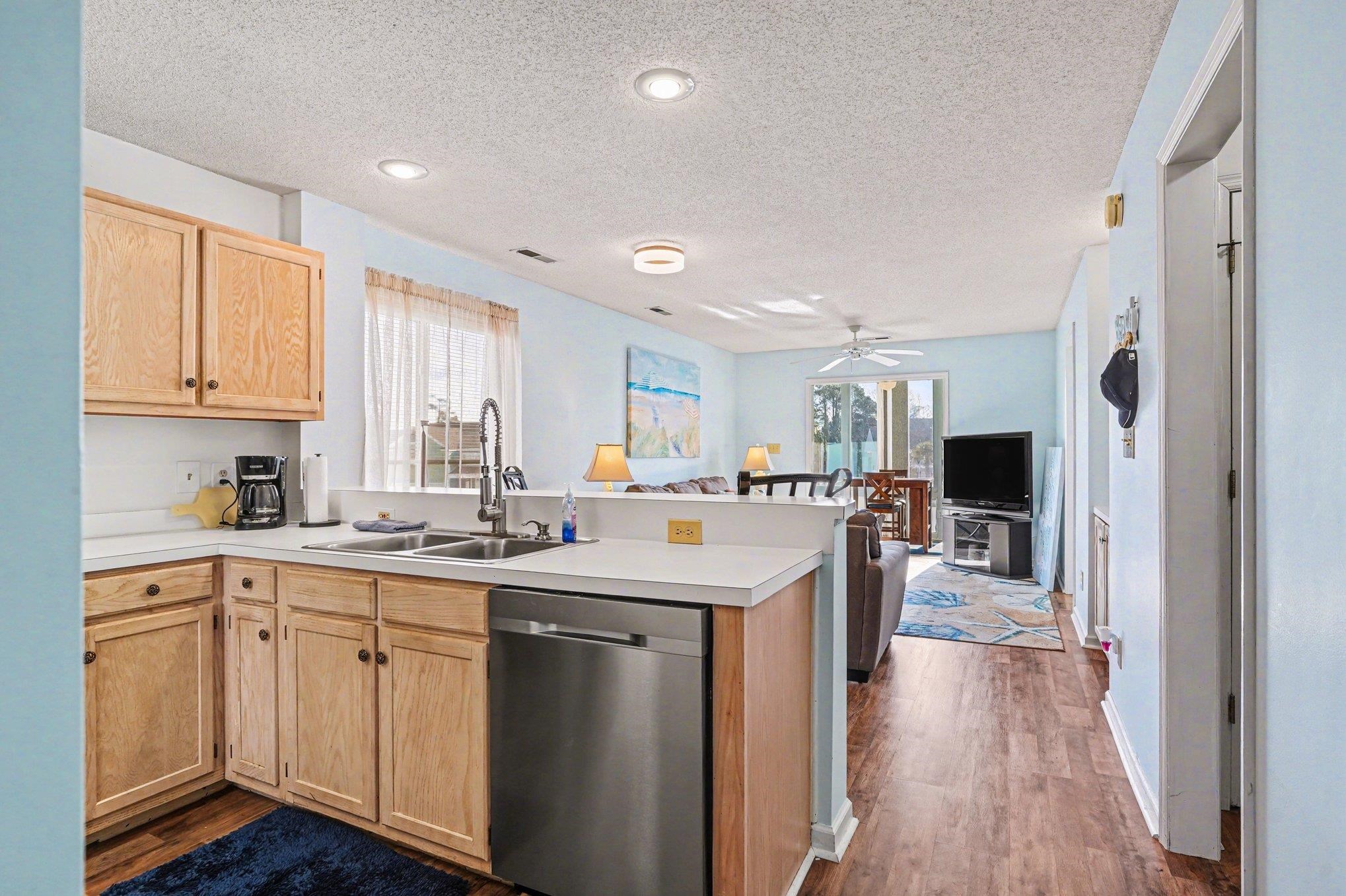 213 Landing Road, Unit D North Myrtle Beach, SC 29582 - Photo 7 of 32