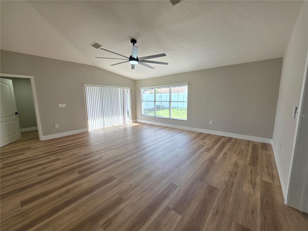 7329 Jenner Avenue New Port Richey, FL 34655 - Photo 13 of 33 Gallery Image 13