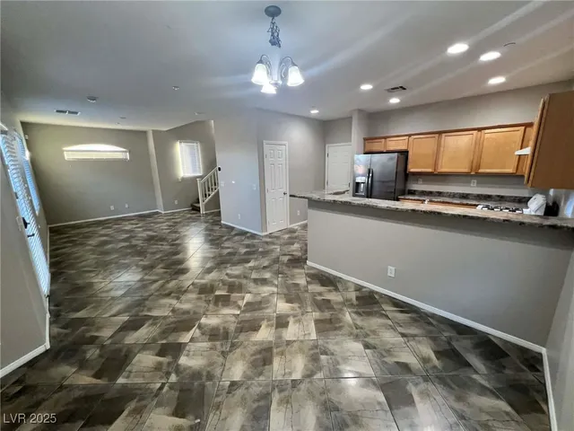 $1,991 | 7204 Glen Shire Court, Las Vegas, NV 89149