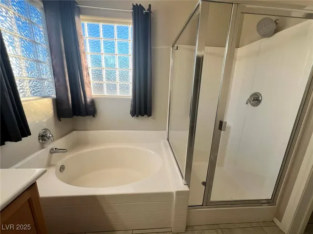 $1,991 | 7204 Glen Shire Court, Las Vegas, NV 89149