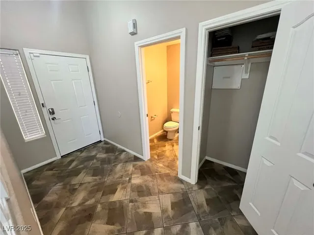 $1,991 | 7204 Glen Shire Court, Las Vegas, NV 89149