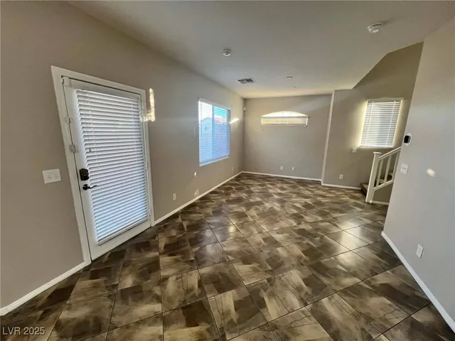 $1,991 | 7204 Glen Shire Court, Las Vegas, NV 89149