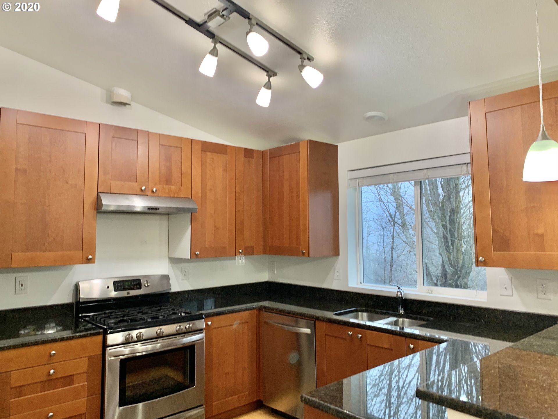 82533 Maple Road Seaside, OR 97138 - Photo 8 of 20 Gallery Image 8
