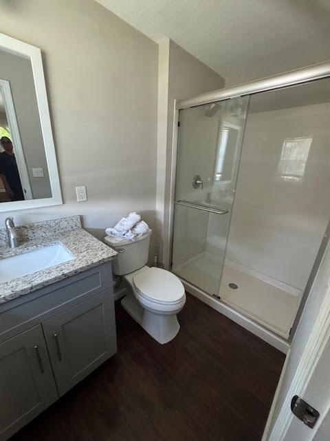 709 Southeast Alamanda Way Stuart, FL 34996 - Photo 12 of 17 2nd Ensuite