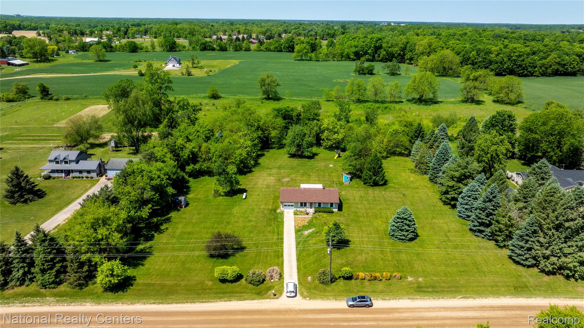7191 North Nicholson Road Fowlerville, MI 48836 - Photo 3 of 21 DJI_0594.jpg