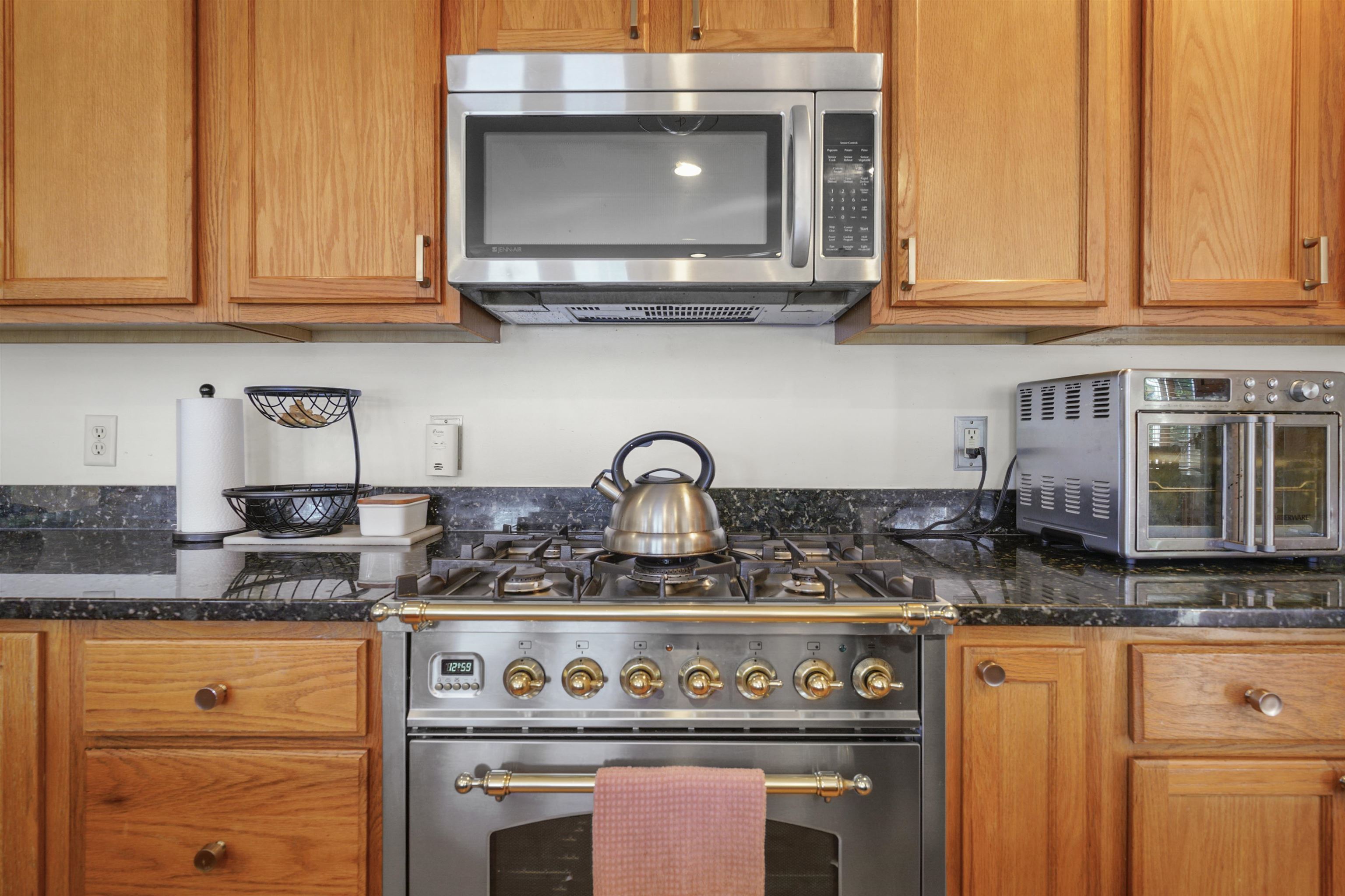 110 Red Gate Lane Rindge, NH 03461 - Photo 6 of 56