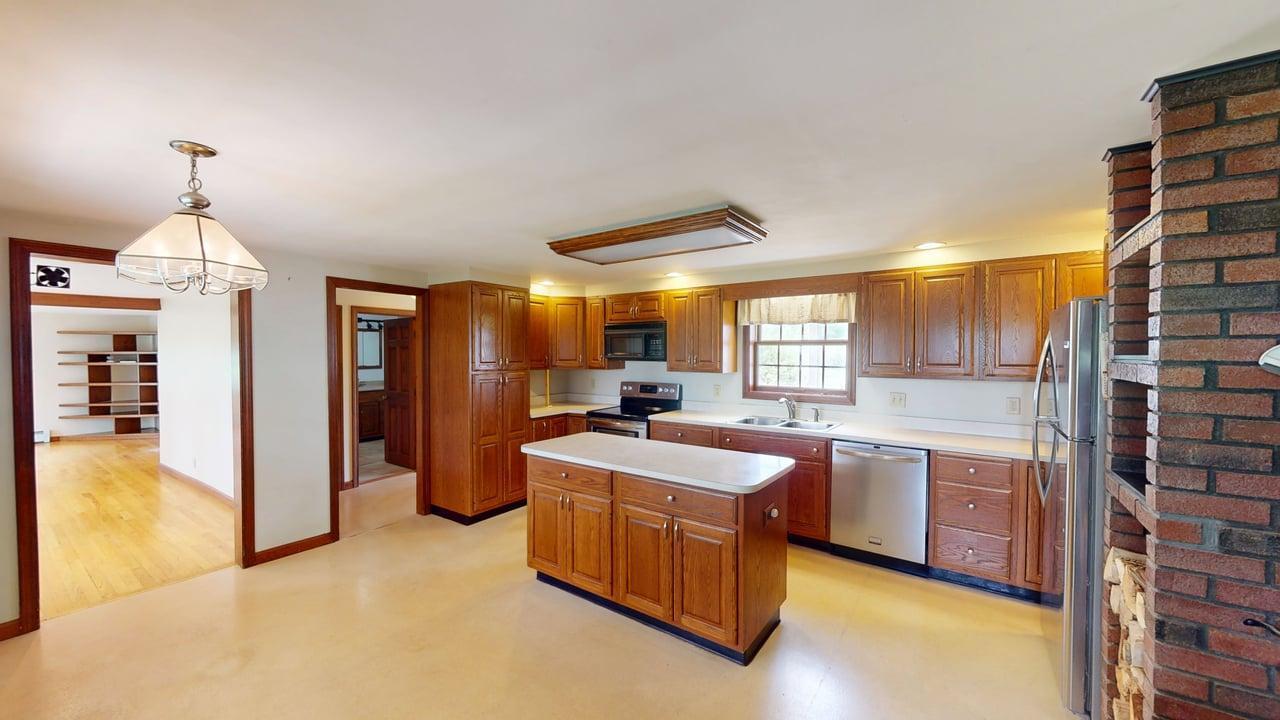 124 Swan Road Hermon, ME 04401 - Photo 16 of 41 18