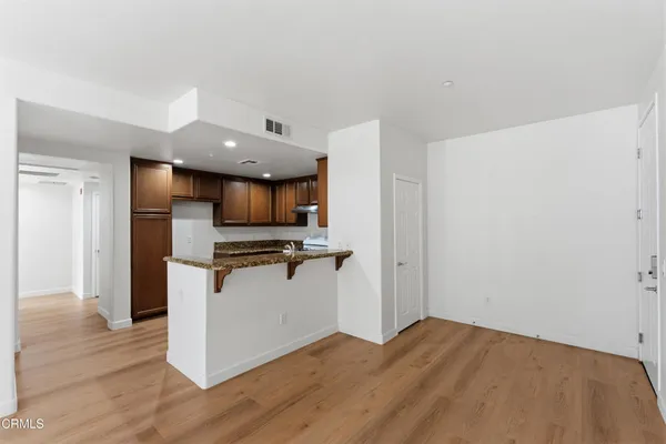 $557,000 | 259 Riverdale Court, Unit 235, Camarillo, CA 93012